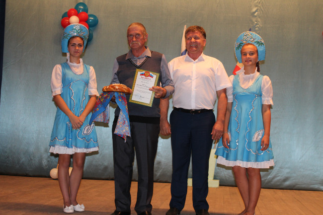 В Ленинском районе состоялось послеуборочное выездное совещание с руководителям сельскохозяйственных предприятий