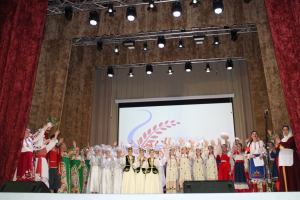 «Ступени мастерства»: в Ленинском районе отметили культурное многообразие