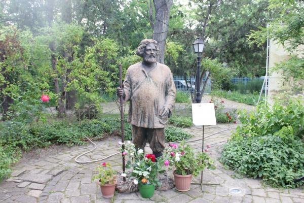 Музыкально-поэтический вечер  «Провидец и волшебник, Поэт, который жил и будет жить»