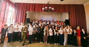 Патриотическое воспитание в Ленинском районе: Уроки Мужества задали тон новому учебному году