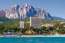 Крымским туроператорам необходимо до конца года перерегистрироваться