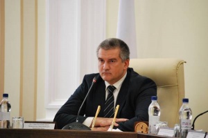 Никаких возвратов ни украинским банкам, ни тем, кто выкупил их долги, не будет, - Аксенов