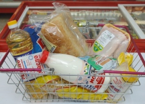Стоимость минимального набора продуктов в Крыму