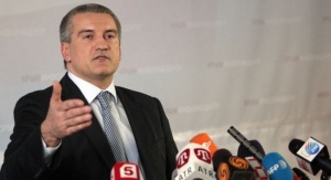 Аксенов поручил выяснить, почему Минздрав тормозит лечение крымчан