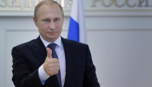 Владимир Путин распорядился обеспечить жильем бывших украинских военных в Крыму