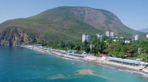 Госсовет Крыма запретил сделки с недвижимостью в 100 метрах от берега