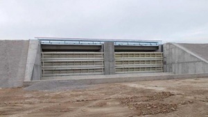 Украина окончательно отрезала Крым от воды Днепра